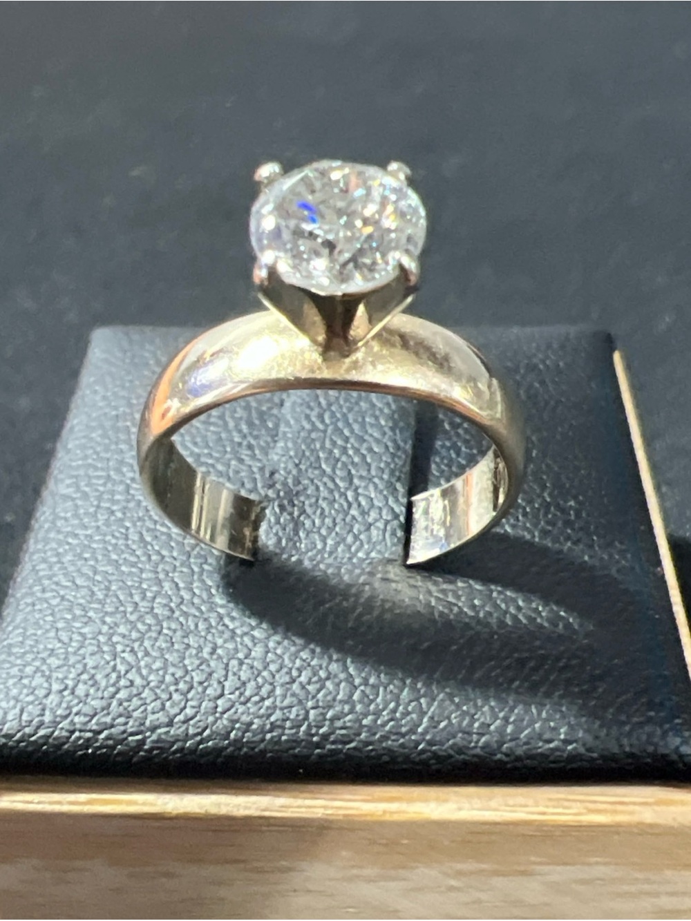 14k Yellow Gold 1.0 Ct Round-Cut Solitaire Natural Diamond Engagement Ring